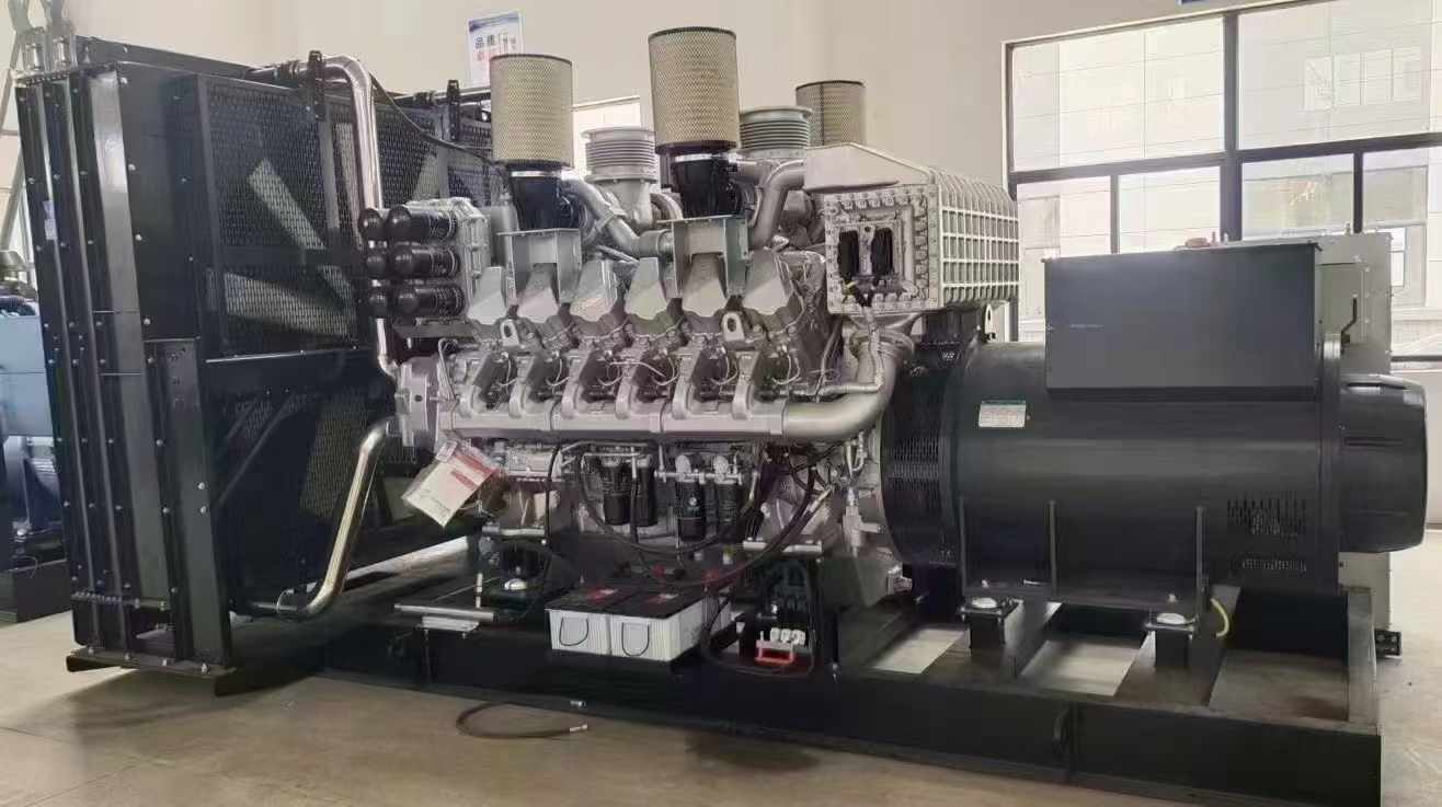 岳普湖800KW柴油发电机组可以带动多少kw的设备？